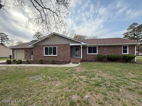 402 Crestwood Drive Newport NC 28570