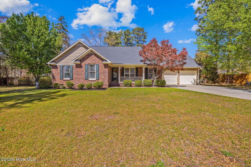 Photo of 7212 Cayman Drive, Fayetteville, NC 28306 (MLS # 100563219)