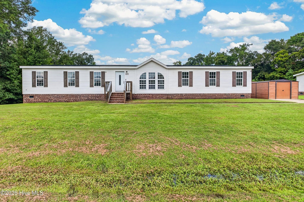 Photo of 1001 Ocracoke Court, Jacksonville, NC 28546 (MLS # 100599973)