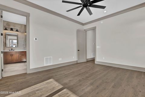 Tiny photo for 106 Diamond Point Court, Surf City, NC 28445 (MLS # 100554929)