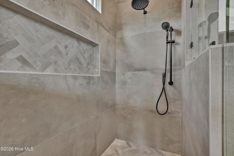 Tiny photo for 106 Diamond Point Court, Surf City, NC 28445 (MLS # 100554929)