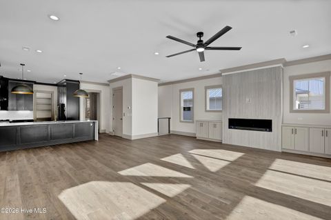 Tiny photo for 106 Diamond Point Court, Surf City, NC 28445 (MLS # 100554929)