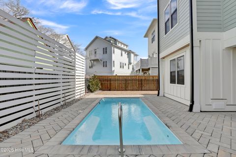 Tiny photo for 106 Diamond Point Court, Surf City, NC 28445 (MLS # 100554929)