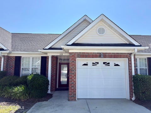Townhouse For Sale - 5006 Carleton Drive #UNIT 115<br/> New Hanover County, Wilmington, NC 28403