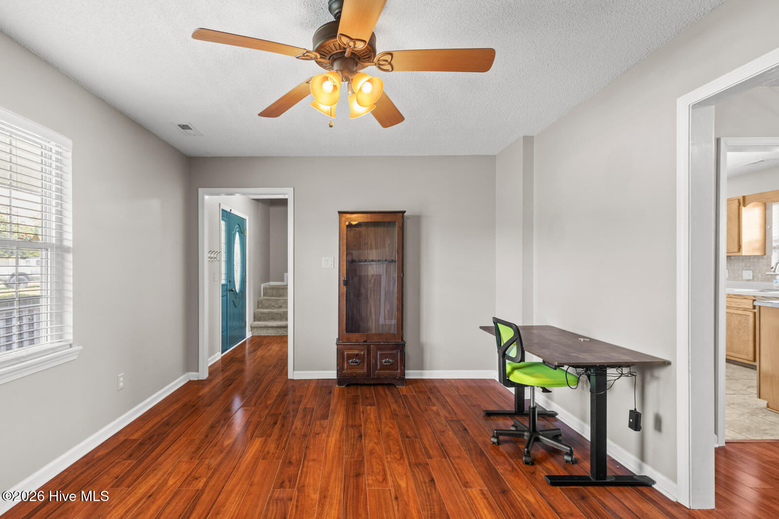 206 Buff Court