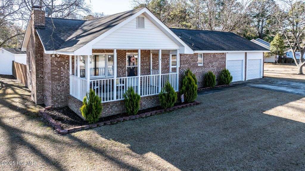 Photo of 100 Wanda Drive, Pikeville, NC 27863 (MLS # 100547092)