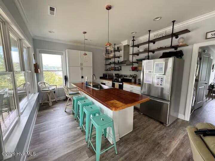 297 Snug Harbor Lane