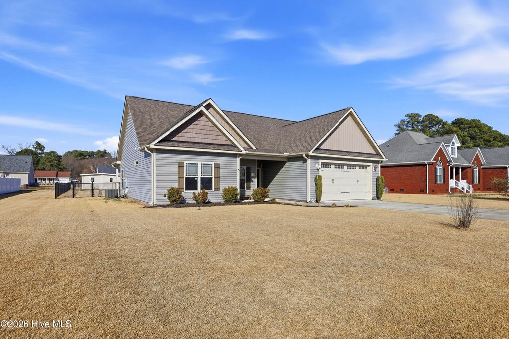 Photo of 111 Raven Ridge Drive, Goldsboro, NC 27530 (MLS # 100556069)