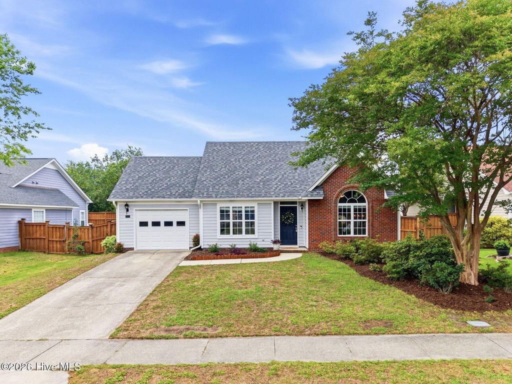 Photo of 3613 Providence Court, Wilmington, NC 28412 (MLS # 100573697)