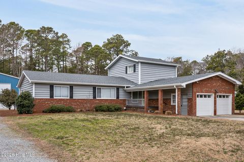 109 Pinewood Drive Newport NC 28570