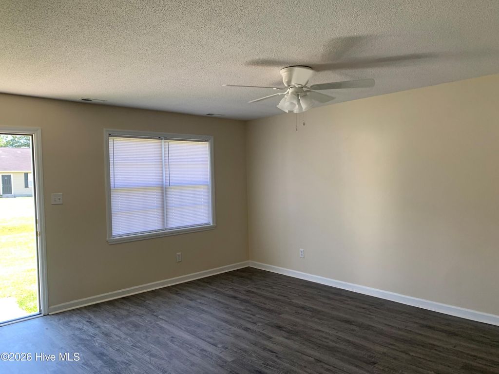 Photo of 586 Haws Run Road #4, Jacksonville, NC 28540 (MLS # 100585365)