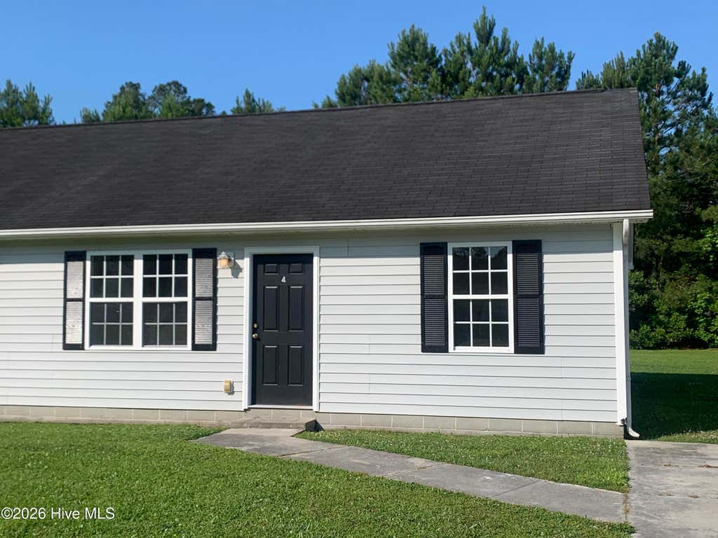 Photo of 586 Haws Run Road #4, Jacksonville, NC 28540 (MLS # 100585365)