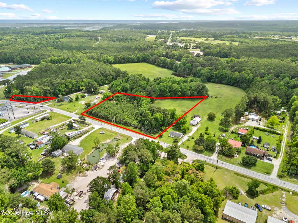 Photo of 826 Sand Ridge Road, Hubert, NC 28539 (MLS # 100580237)