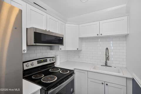Tiny photo for 215 S Water Street #Apt 107, Wilmington, NC 28401 (MLS # 100598545)
