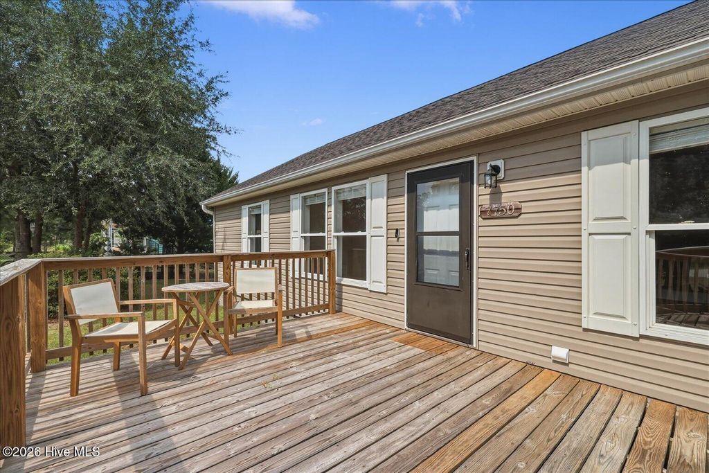Photo of 7750 Morgan Creek Road SE, Leland, NC 28451 (MLS # 100584510)