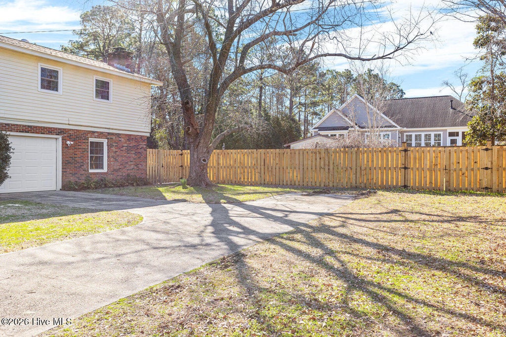 Photo of 22 Pelican Point Road, Wilmington, NC 28409 (MLS # 100606304)