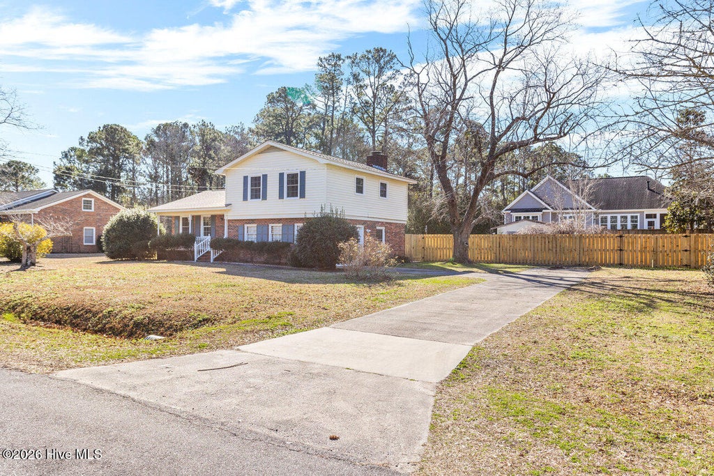 Photo of 22 Pelican Point Road, Wilmington, NC 28409 (MLS # 100606304)