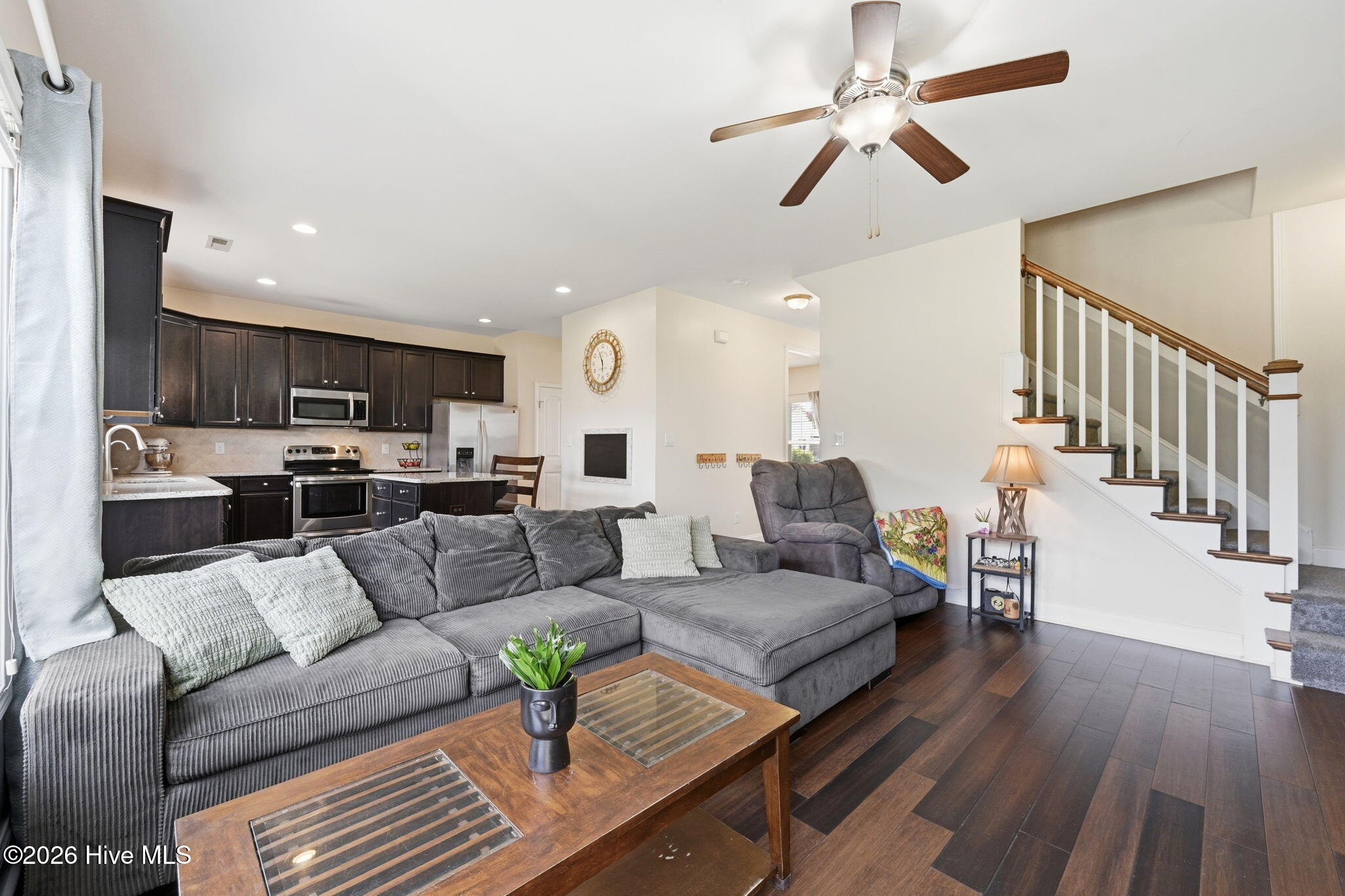 106 Gillcrest Lane
