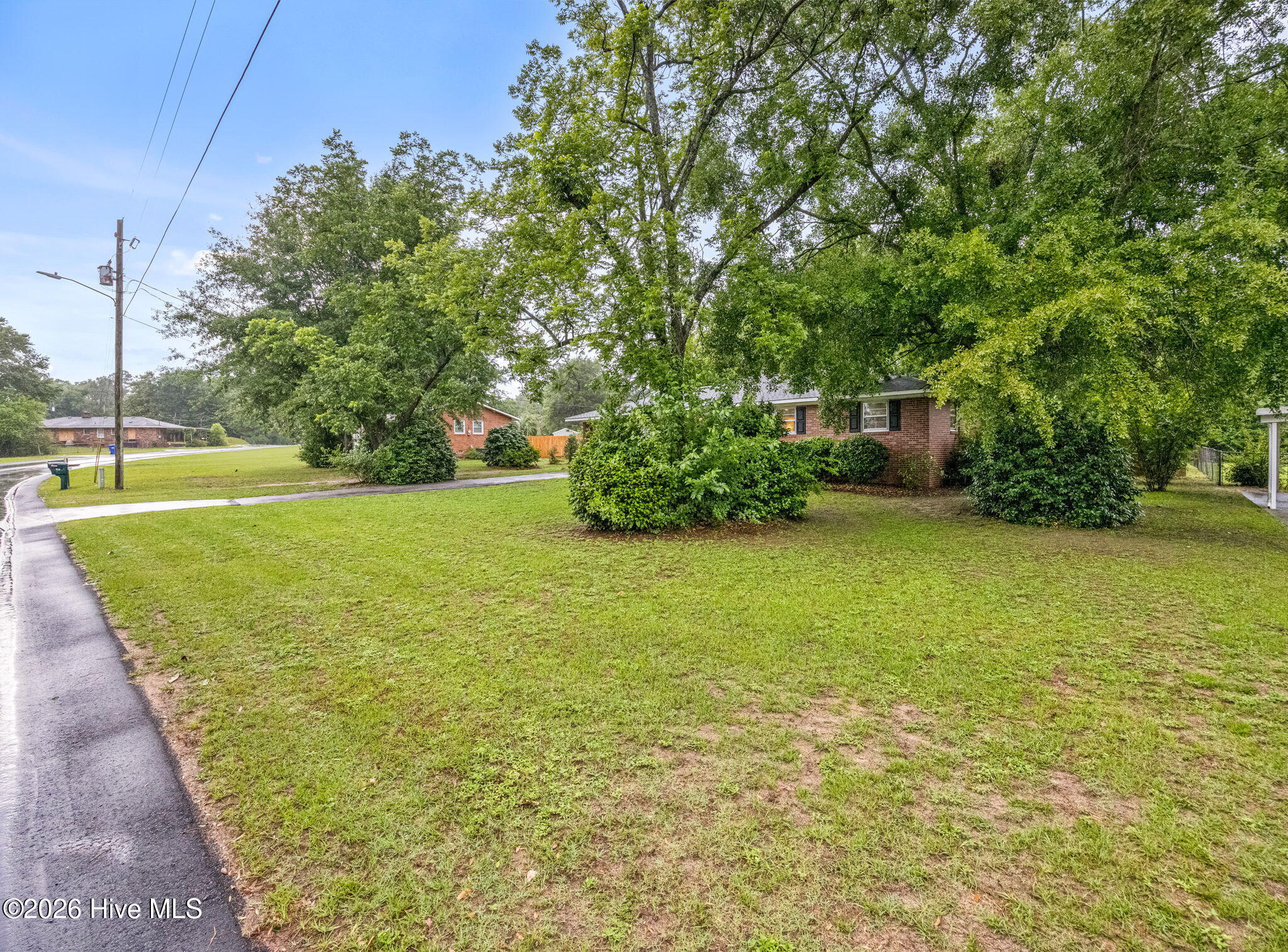 214 Crestview Drive