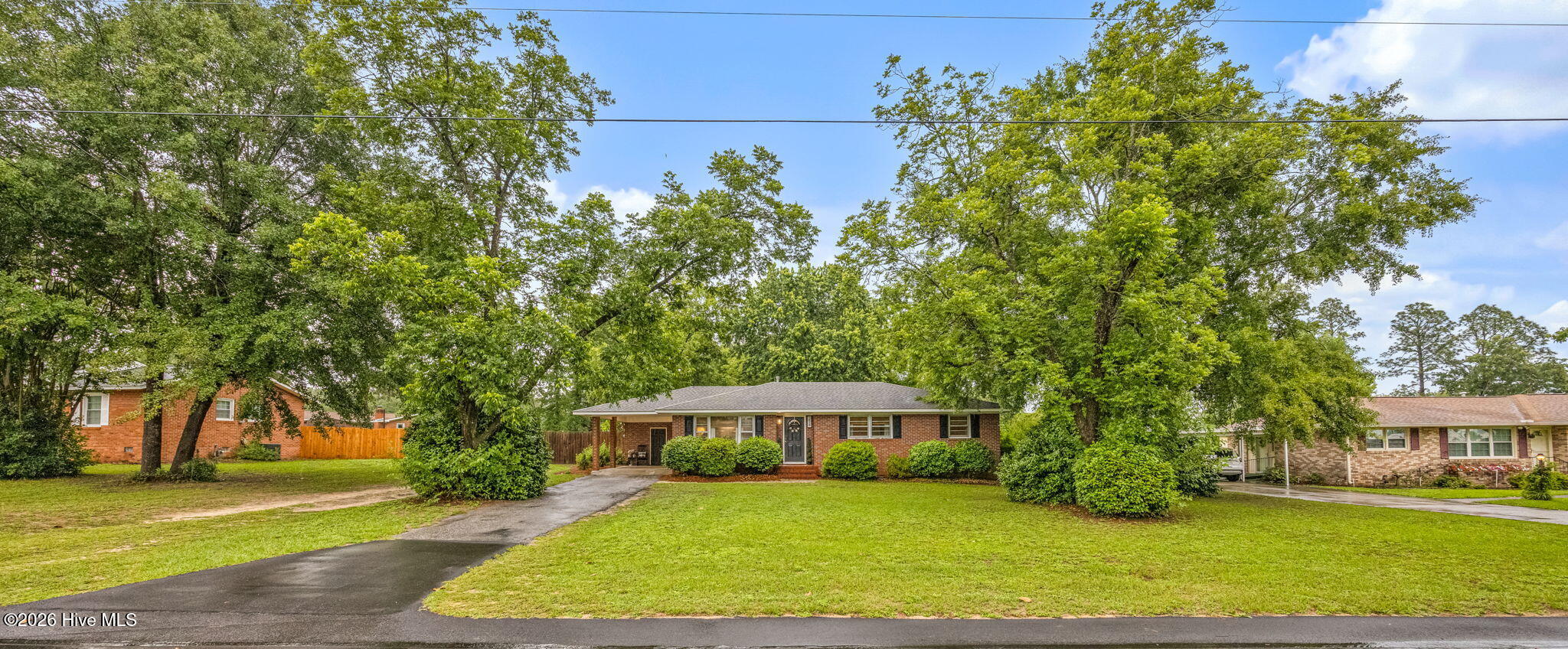 214 Crestview Drive
