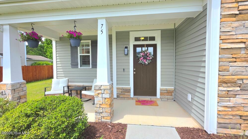 75 Fletcher Lane