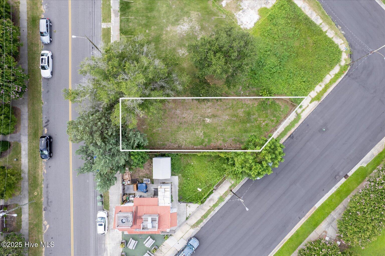 1211 N 4th Street