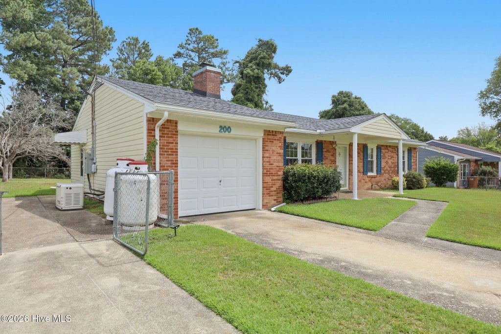 Photo of 200 Royal Drive, Jacksonville, NC 28546 (MLS # 100591610)