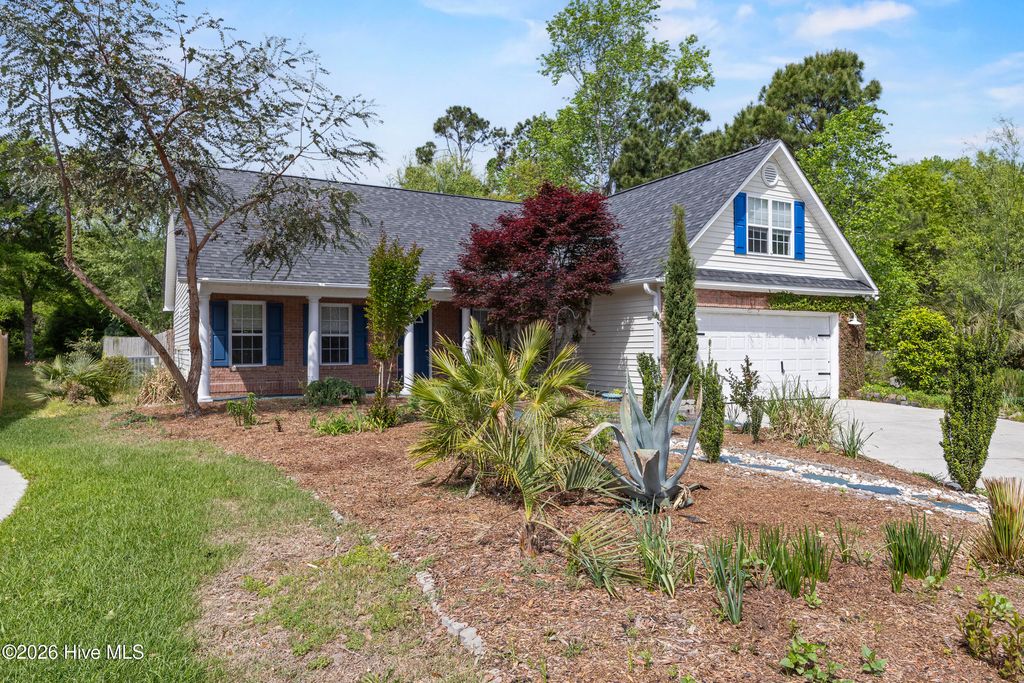 Photo of 5001 Long Pointe Road, Wilmington, NC 28409 (MLS # 100565530)