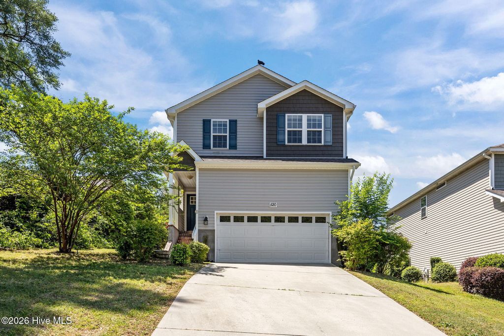 Photo of 520 W Connecticut Avenue, Southern Pines, NC 28387 (MLS # 100570229)