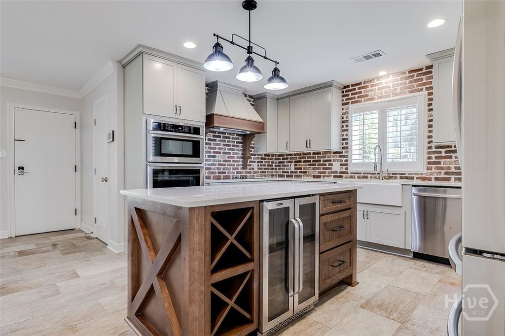 Photo of 17 Ramsgate Road, Savannah, GA 31419 (MLS # SA352210)