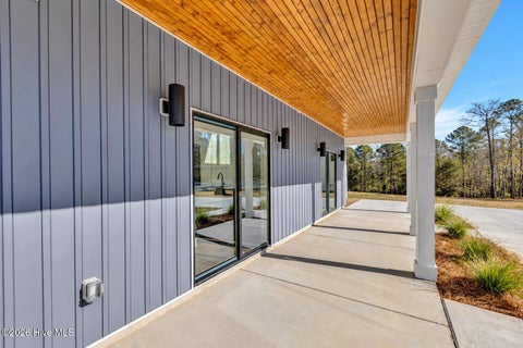 Tiny photo for 43 Tide Landing Court, Hampstead, NC 28443 (MLS # 100610322)