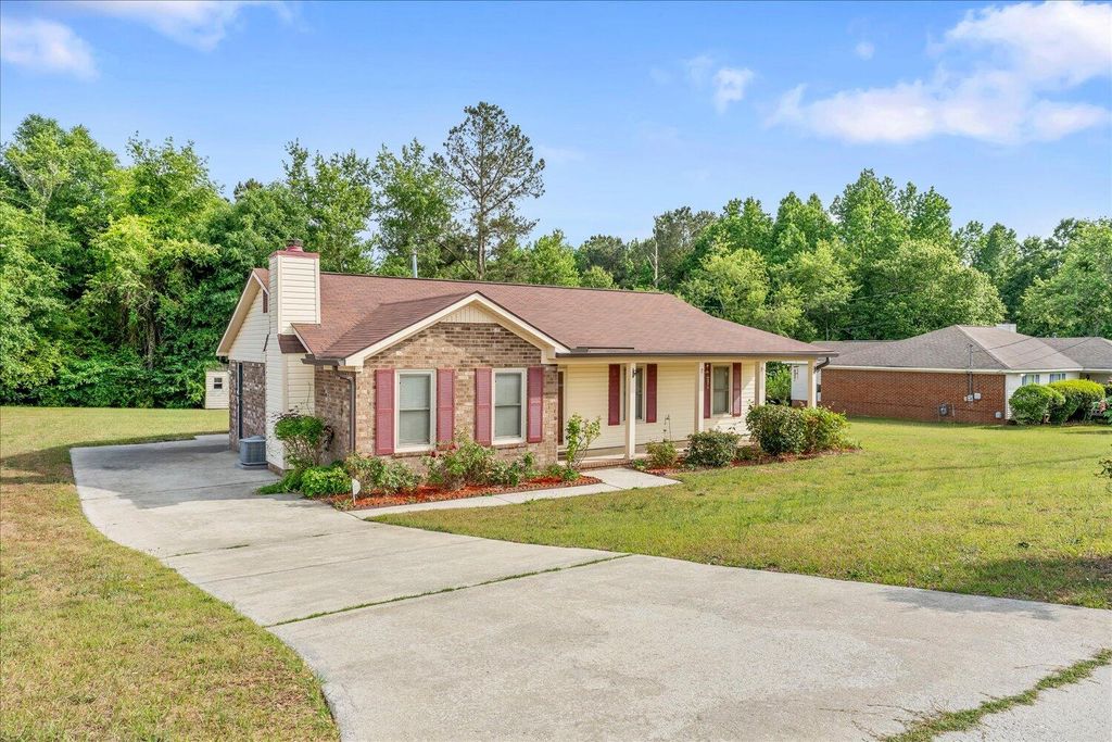 Photo of 2350 Fieldcrest Road, Augusta, GA 30906 (MLS # 555545)