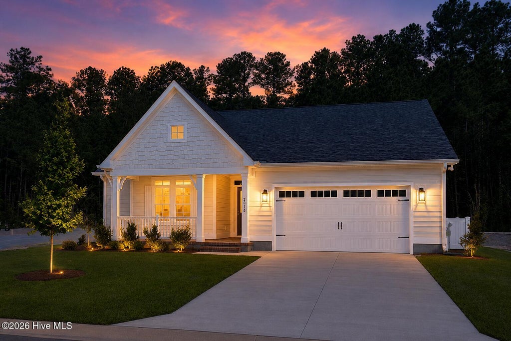 Photo of 2014 Brighton Drive, New Bern, NC 28562 (MLS # 100547674)