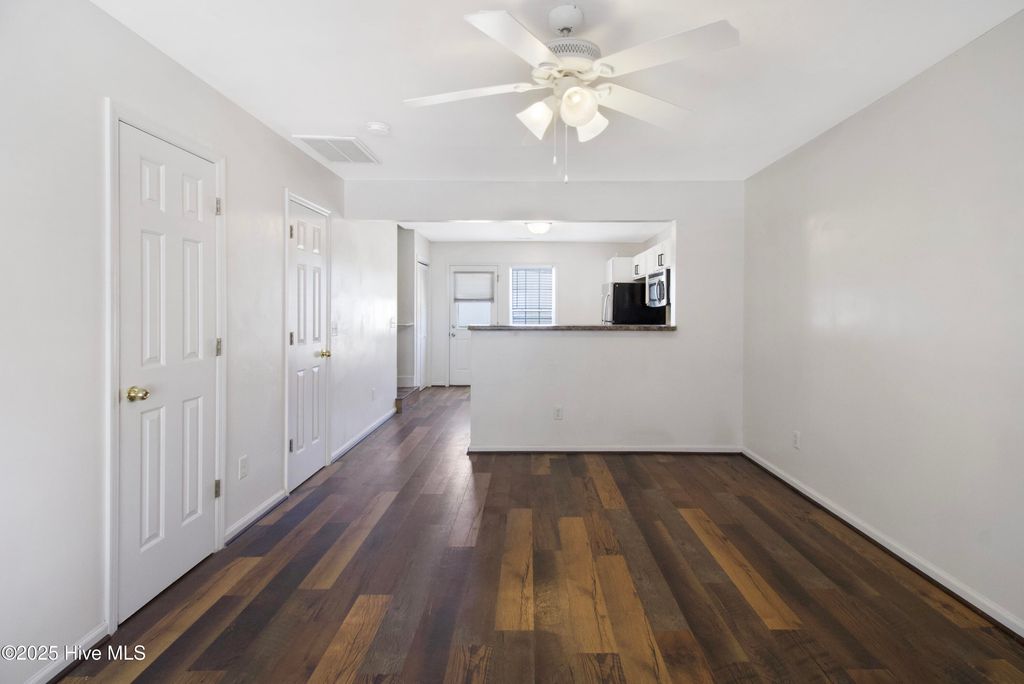 Photo of 134 Cornerstone Place, Jacksonville, NC 28546 (MLS # 100545991)