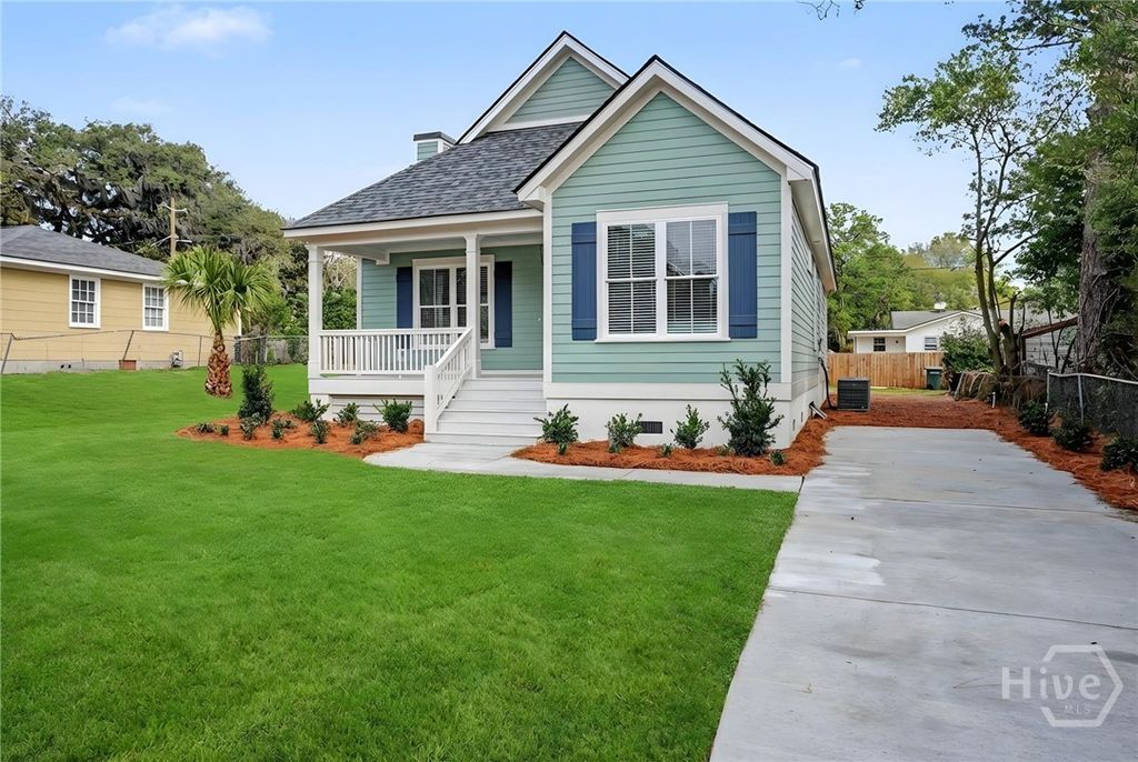 Photo of 1534 E 53rd Street, Savannah, GA 31404 (MLS # SA350066)