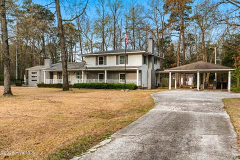 Homes For Sale - 1203 Turnpike Road<br/> Laurinburg, NC 28352