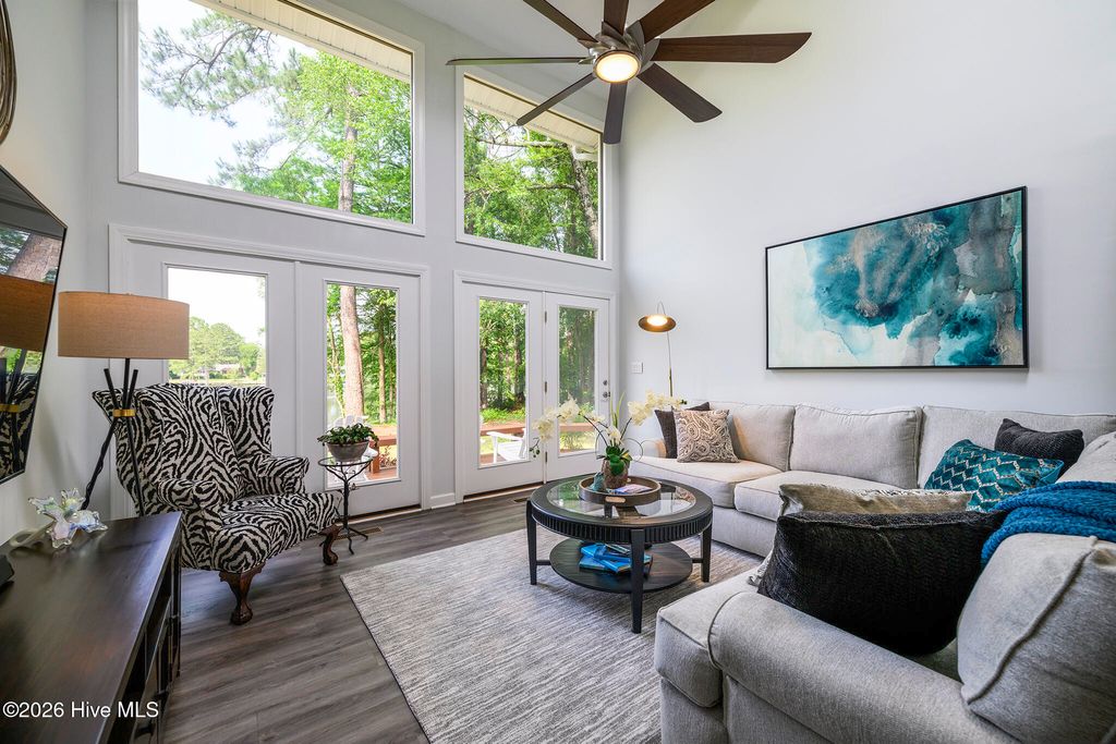 Photo of 302 Plantation Drive, New Bern, NC 28562 (MLS # 100559916)