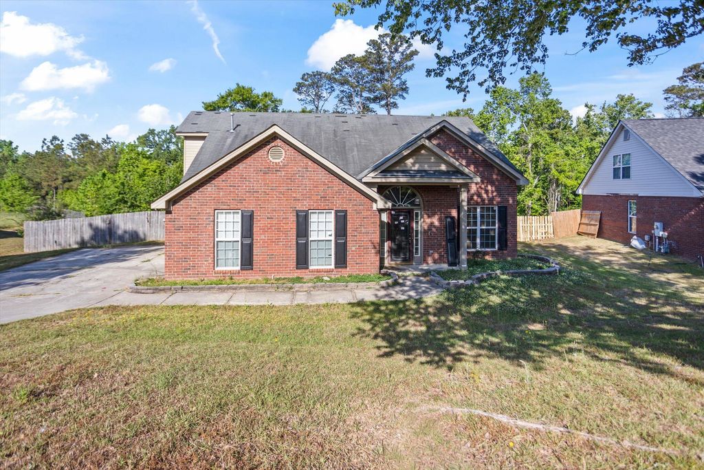 Photo of 1263 Creek Bend Drive, Grovetown, GA 30813 (MLS # 555121)