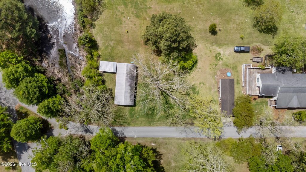 Photo of 401 Neuse Street, Oriental, NC 28571 (MLS # 100567337)