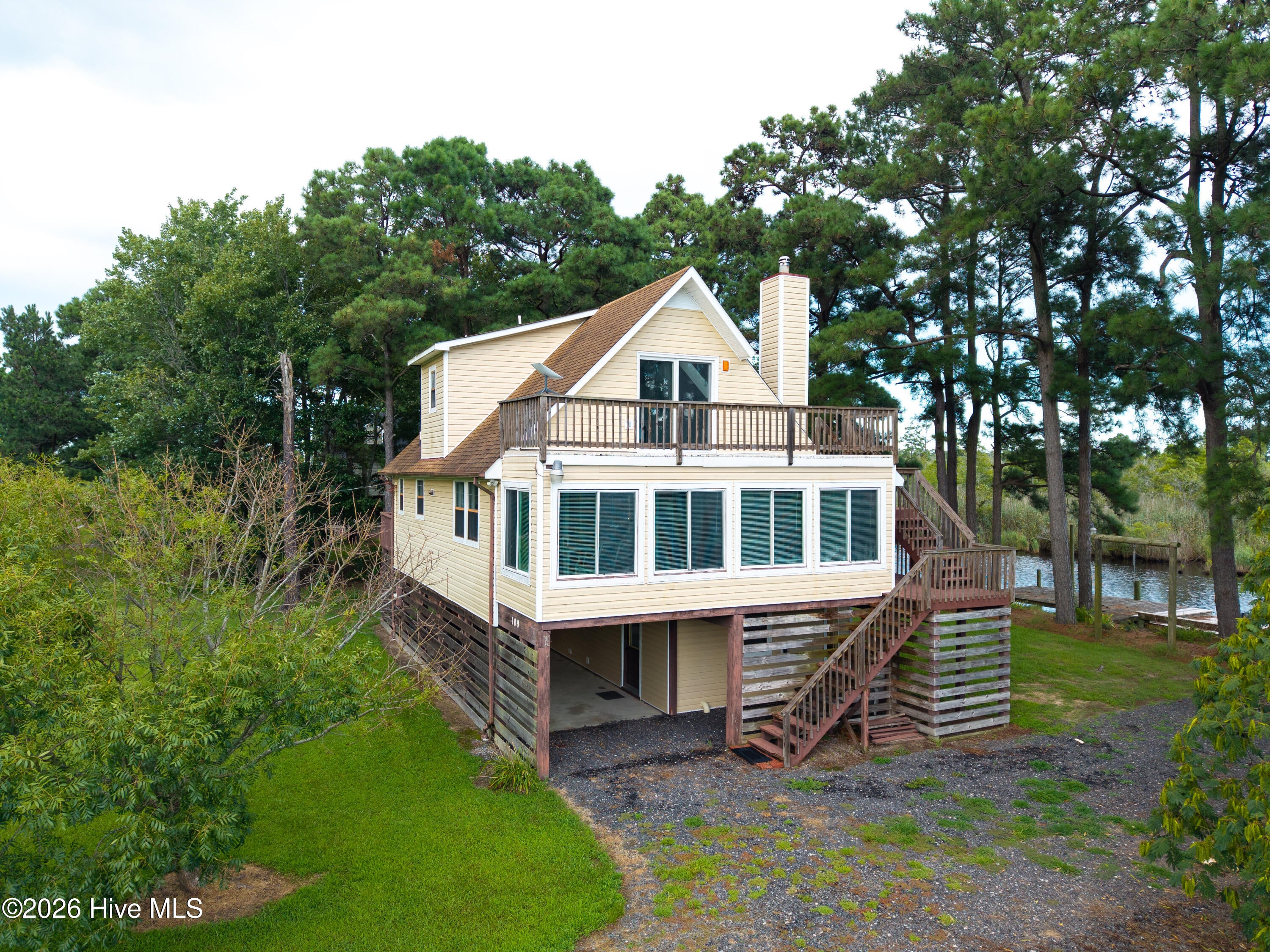 109 Blue Heron Road