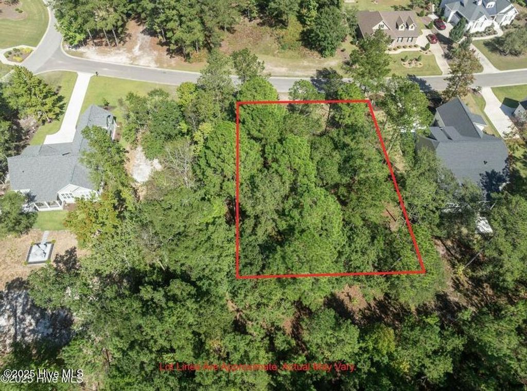 Photo of 811 Breezewood Drive SE, Bolivia, NC 28422 (MLS # 100521580)