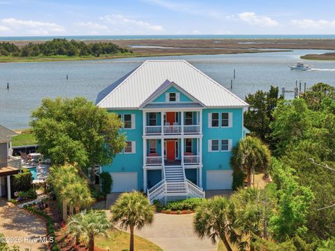 Photo of 5252 Masonboro Harbour Drive, Wilmington, NC 28409 (MLS # 100567959)