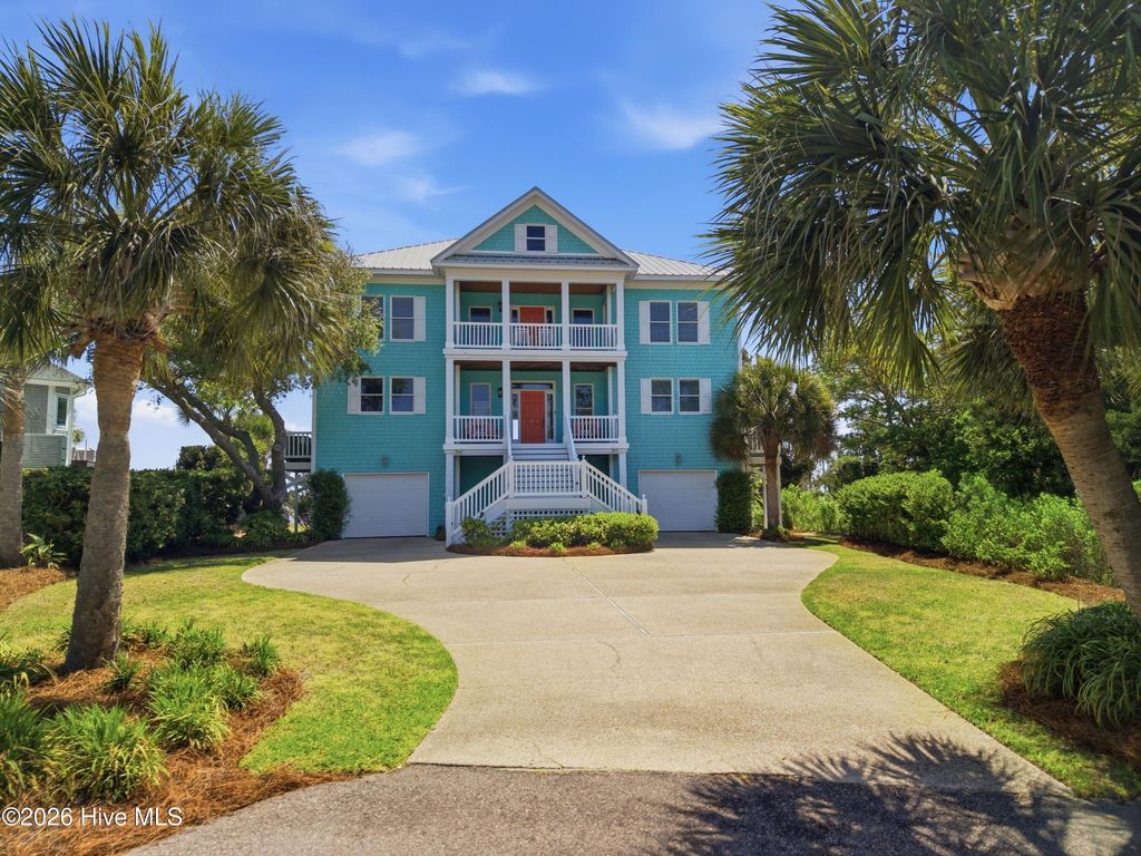 Photo of 5252 Masonboro Harbour Drive, Wilmington, NC 28409 (MLS # 100567959)
