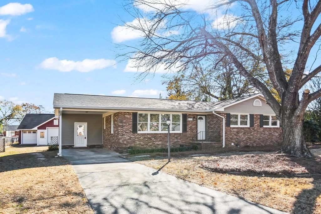 Photo of 505 Chatham Street, Aiken, SC 29803 (MLS # 550375)