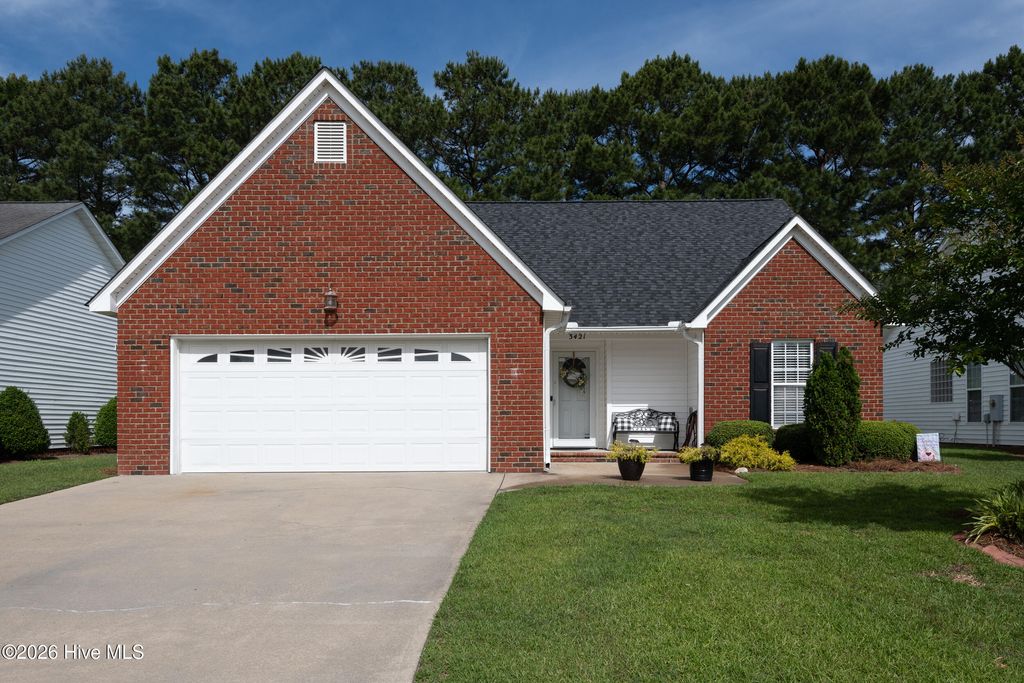 Photo of 3421 Providence Place, Winterville, NC 28590 (MLS # 100574102)