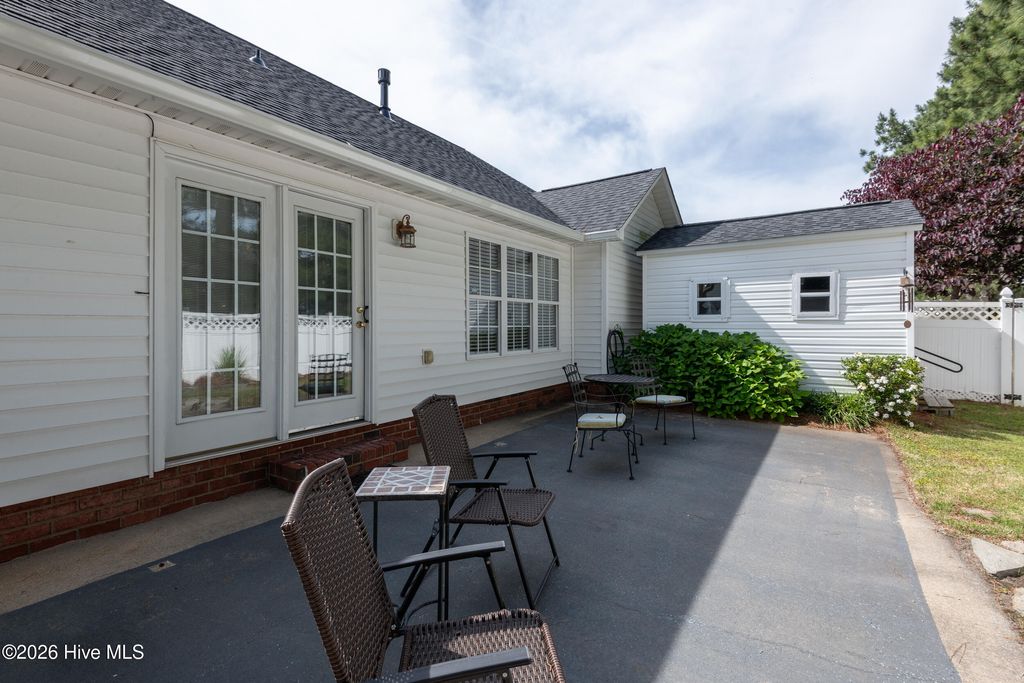 Photo of 3421 Providence Place, Winterville, NC 28590 (MLS # 100574102)