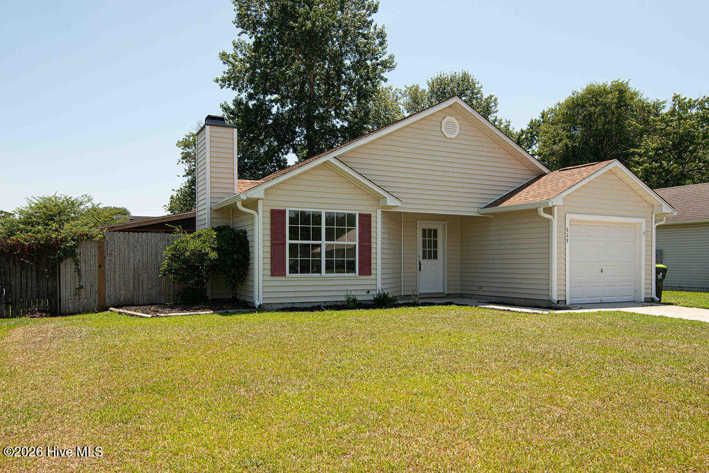 828 S Dogwood Lane