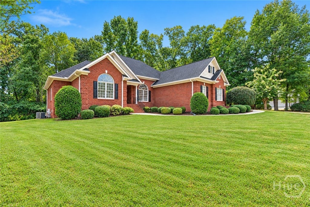 Photo of 1050 Dials Plantation Drive, Statham, GA 30666 (MLS # CL366849)
