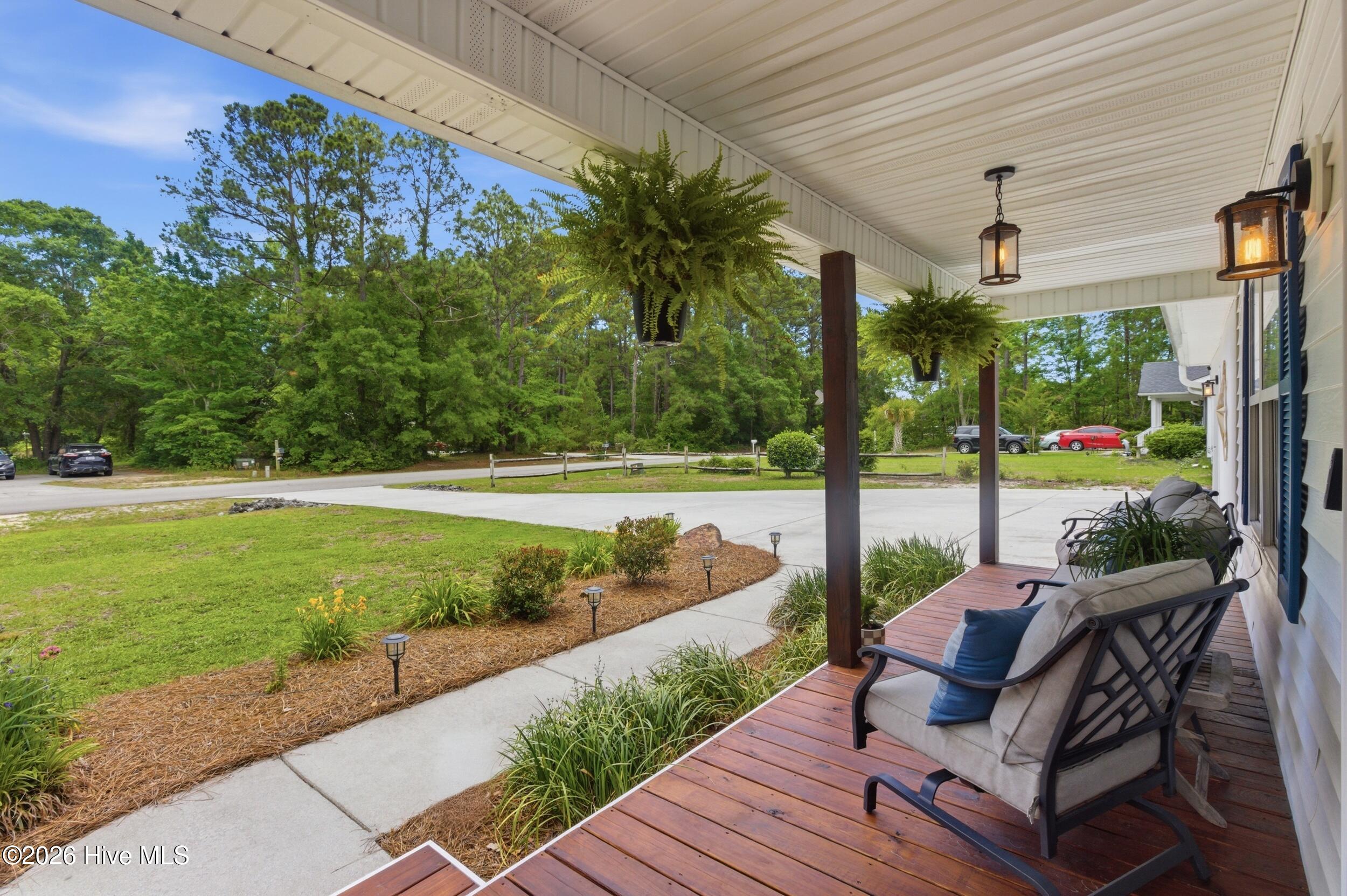245 Barrington Ridge