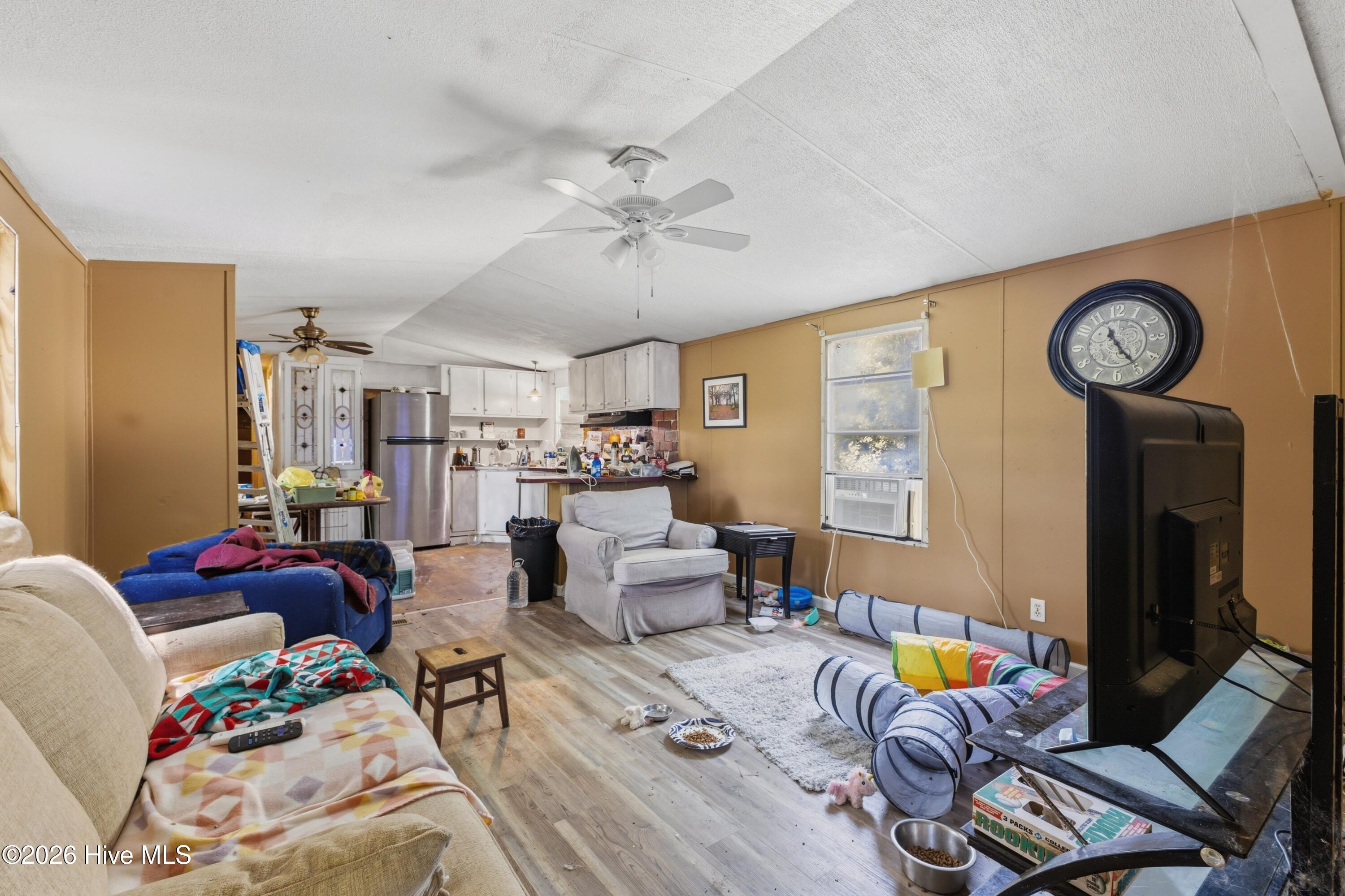 315 Messer Loop Road